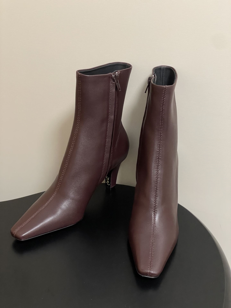 Y51 boots